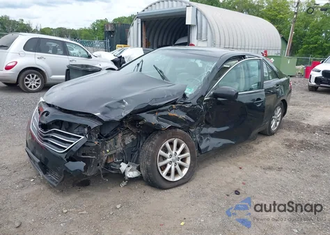 2011 Toyota Camry Xle z USA, uszkodzony, nr VIN 4T1BF3EK4BU193845